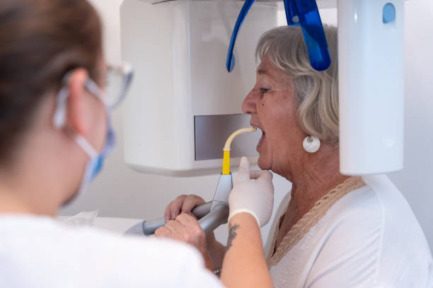 Best Emergency Treatment for Toothache in Tton, IL